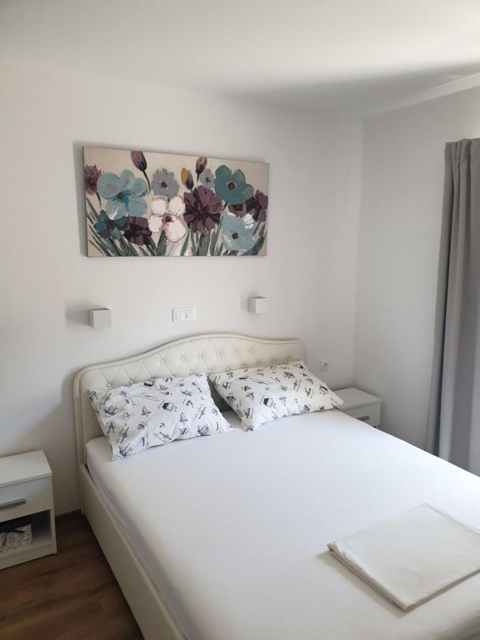 Apartmani Ana, Razanj, Rogoznica, Hrvatska Rogoznica (Sibenik-Knin) Exterior foto